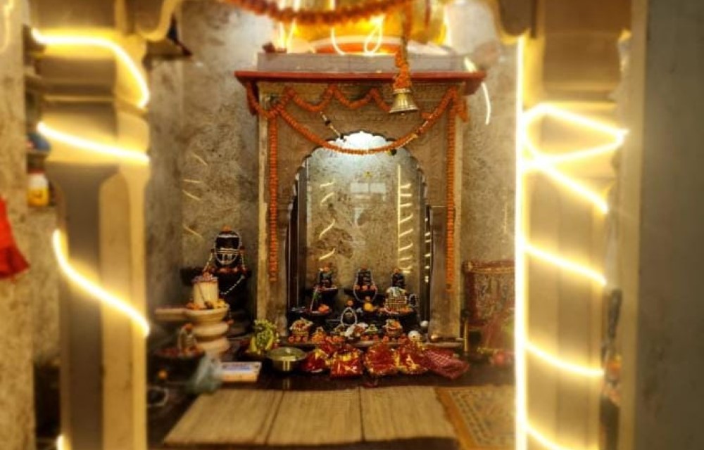 Gallery Picture